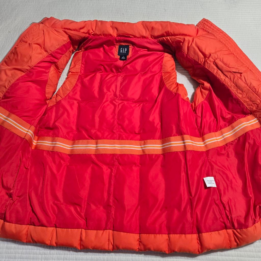 Women's GAP Down Orange Puffer Vest S EUC - Picture 5 of 11